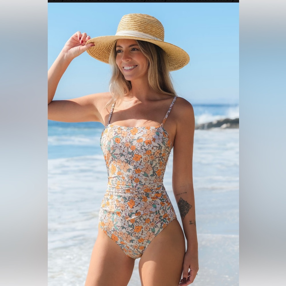 🌴floral swimsuit